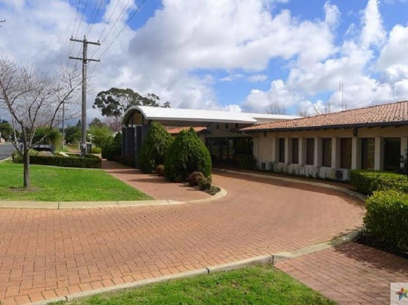 Banksia Motel Collie Bagian luar foto