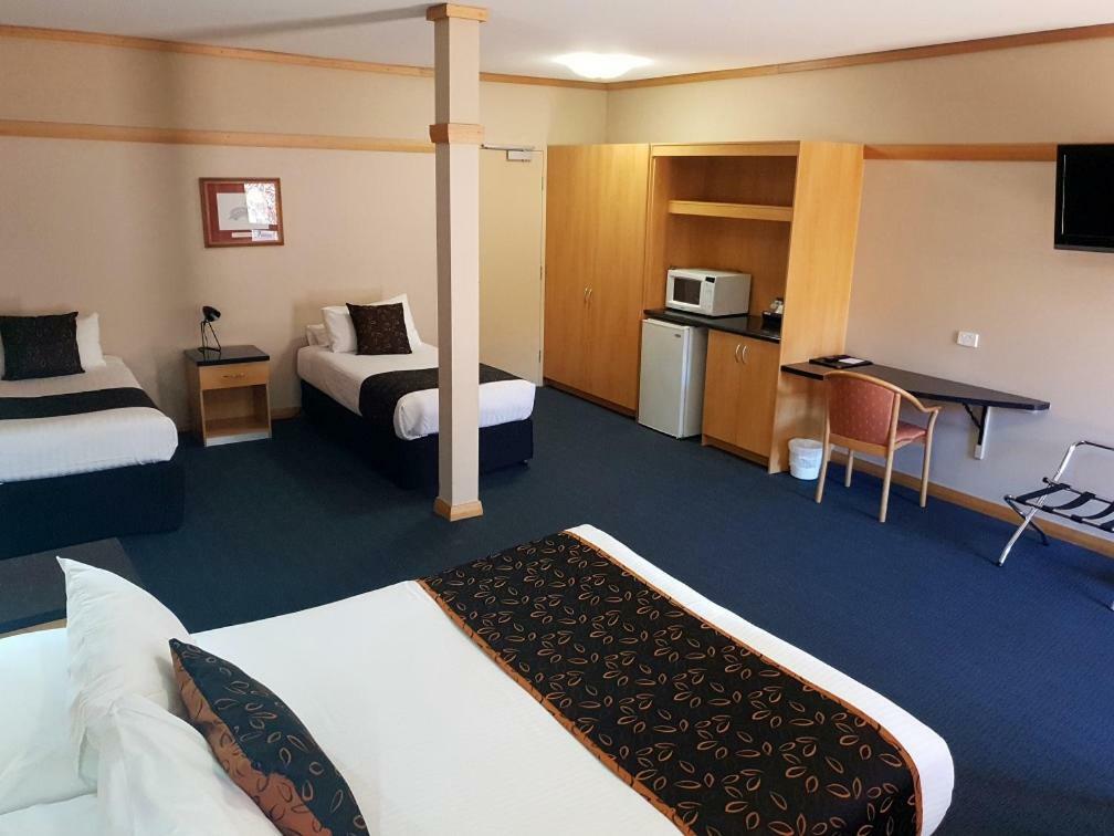 Banksia Motel Collie Bagian luar foto
